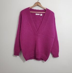Vintage Le Moda Knitwear Magenta Mohair/Wool Sweater